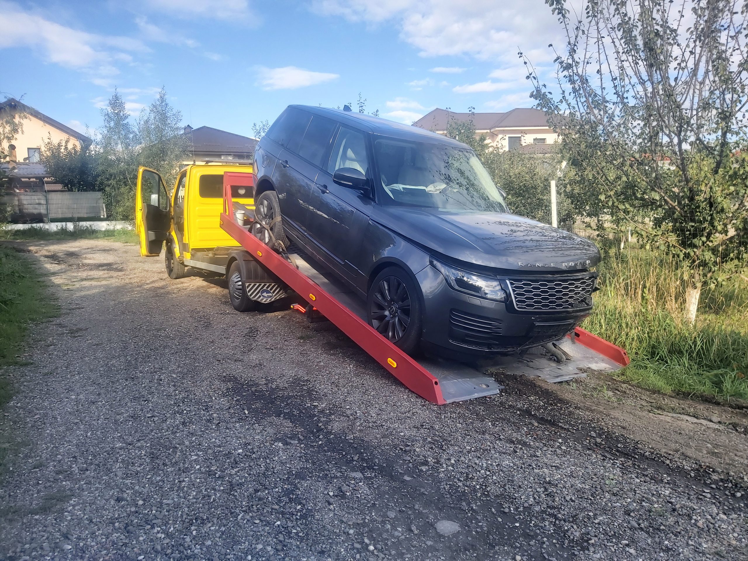 Tractari auto ieftine Nessebar – Romania